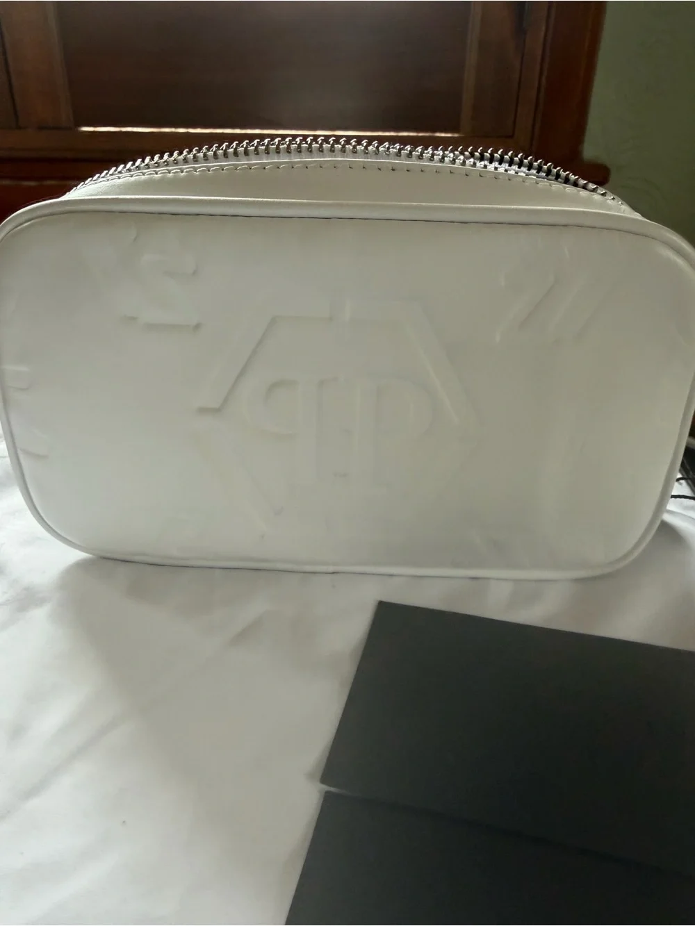 Philipp Plein White Leather Embossed Skull Wristlet NWT Crystal Strap